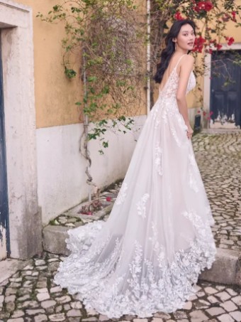 Maggie Sottero RAYNA #1 All Ivory thumbnail